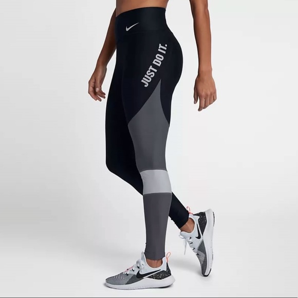 Nike Pants - Training Leggings - NIKE - NWT ✨